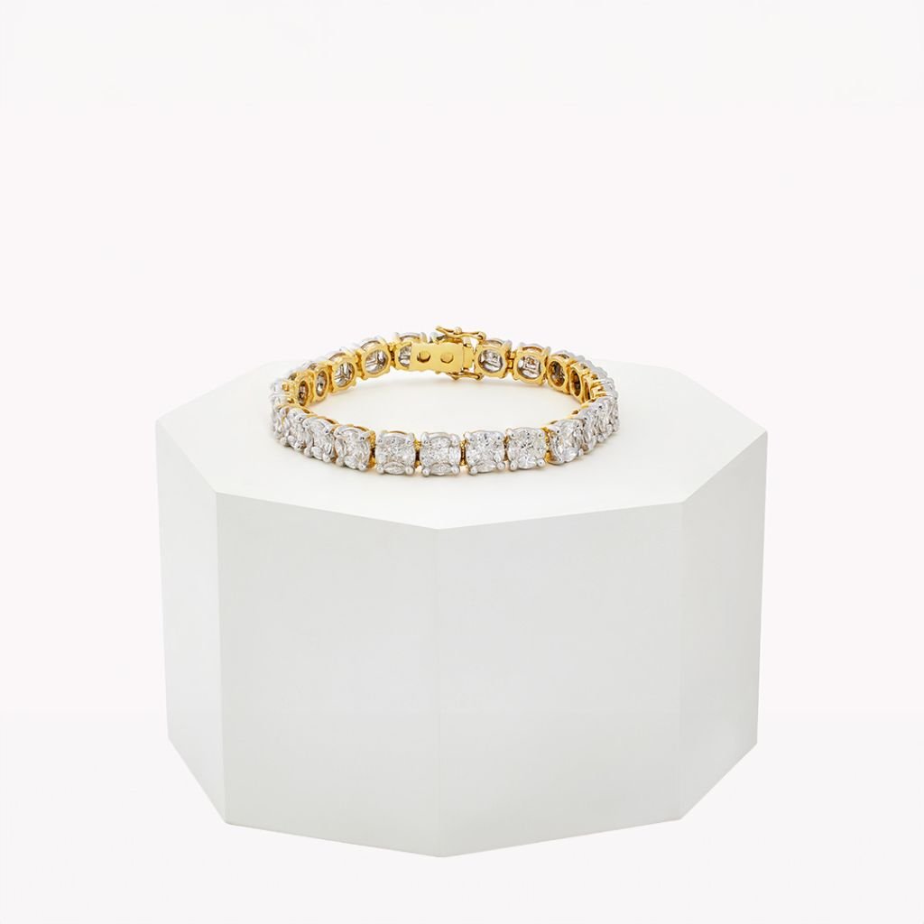 Golden Symphony Tennis Bracelet In Diamonds