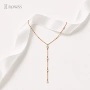 Sleek Chain with Diamonds
