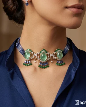 Regal Tapestry Emerald Choker