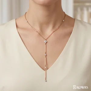 Sleek Chain with Diamonds